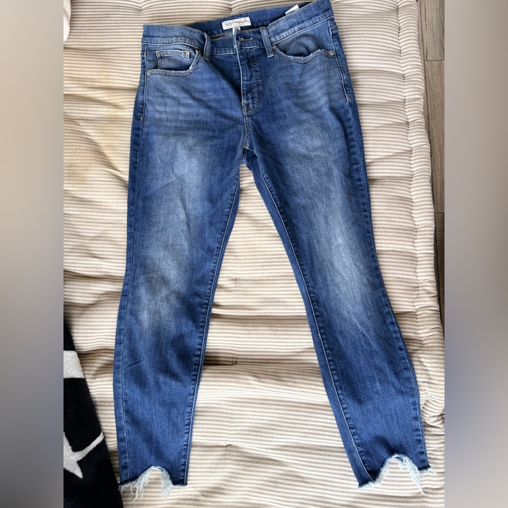 Lucky Brand Blue Distressed Ankle Jeans